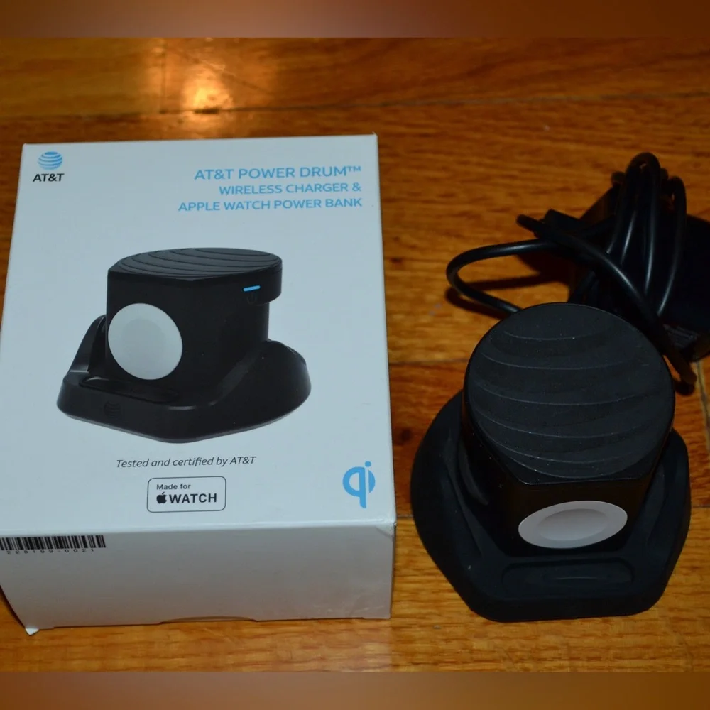 Wireless Charger & Apple Watch Power Bank